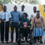 Eine Gruppe von Inklusionsberater*innen in Uganda