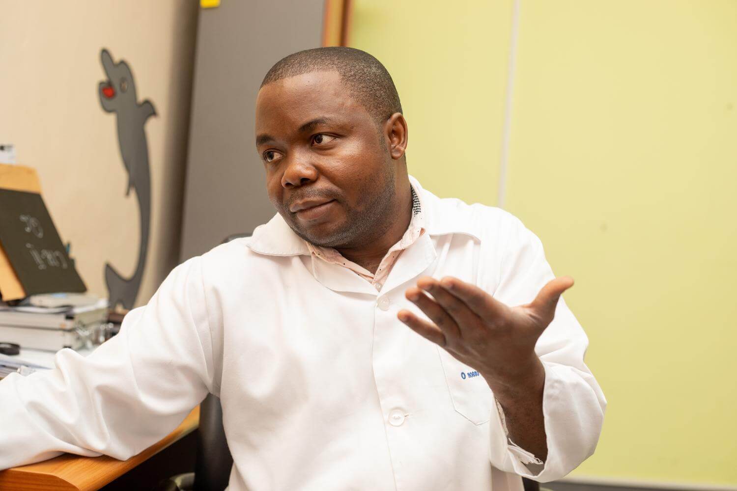 Image of Dr. Vasco da Gama, Head of the Eye department at Central Hospital Quelimane.