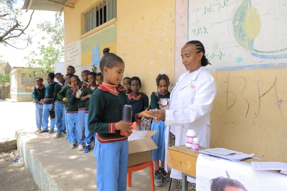 June News Wrap: 2.6 million people protected from blinding trachoma in Ethiopia  - Light for the World International June news wrap: 2.6 million protected from trachoma in Ethiopia